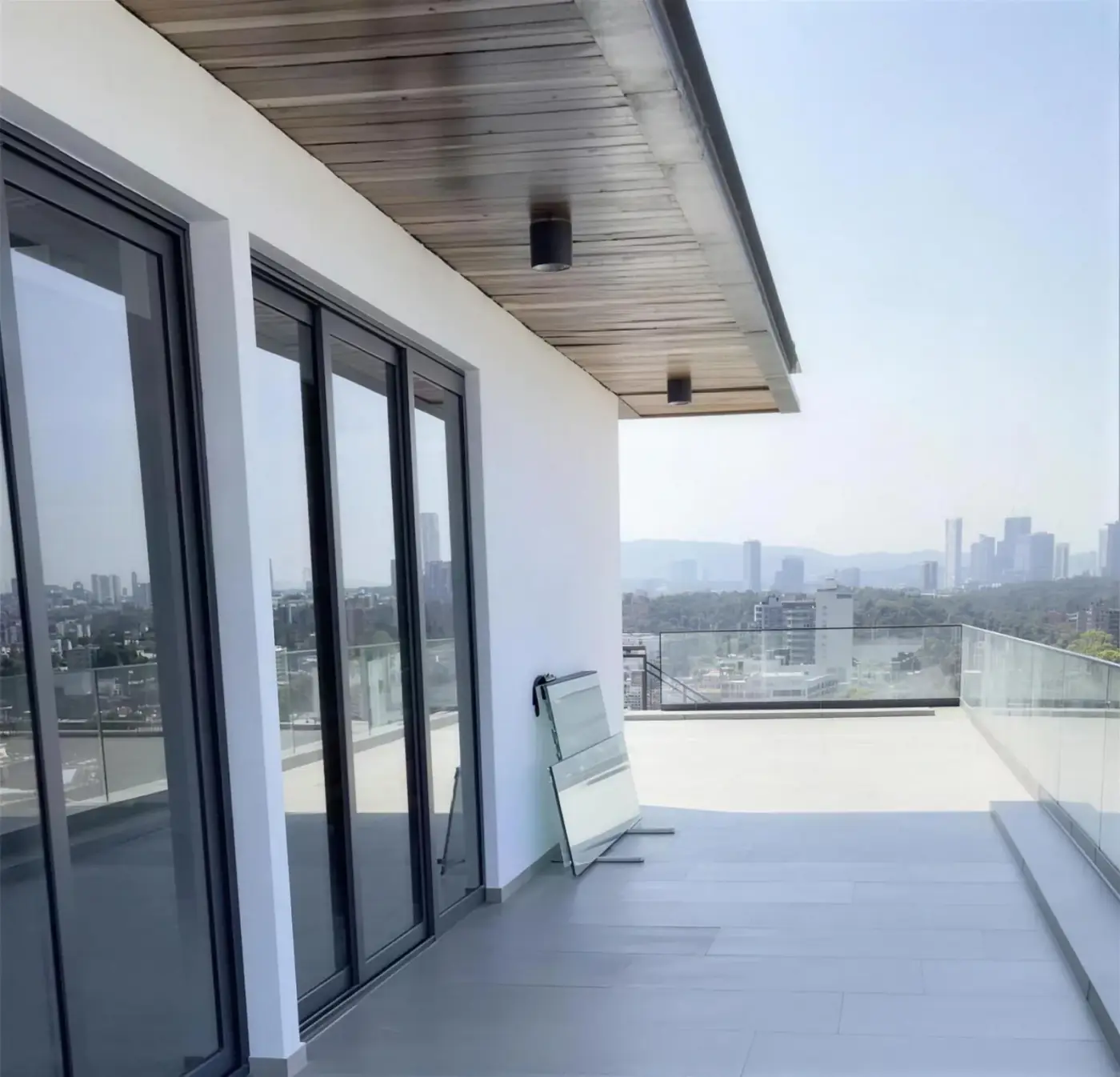 Instalación del proyecto PentHouse JJ