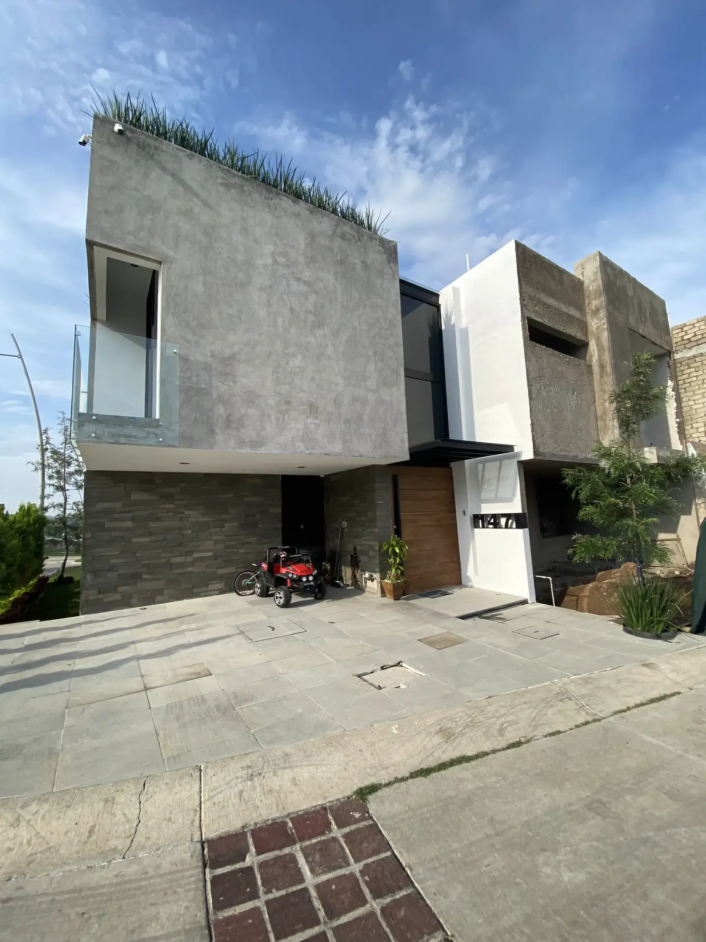 Instalación del proyecto Residencia Carrara